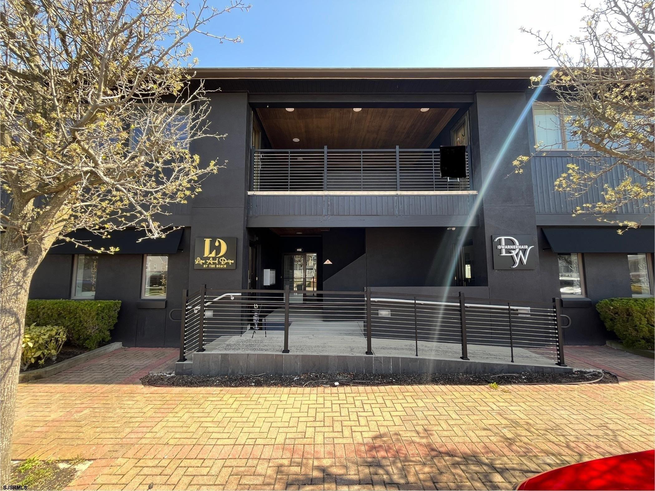 Property Image for 3 S Granville Ave