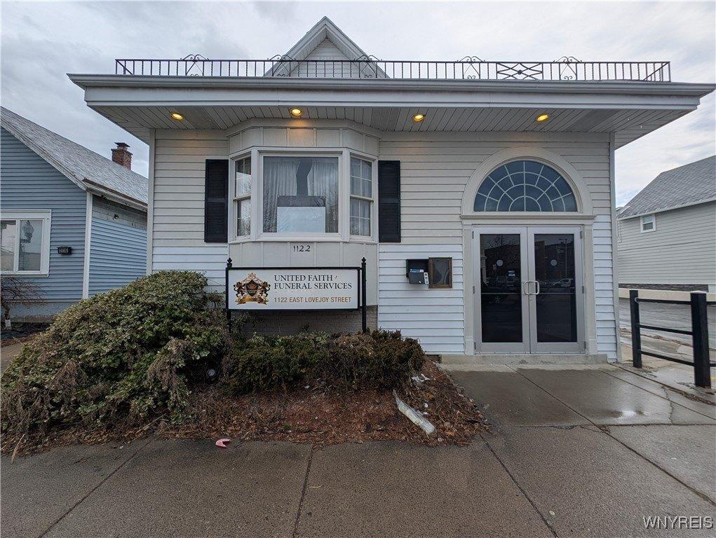 Property Image for 1122 E Lovejoy Street