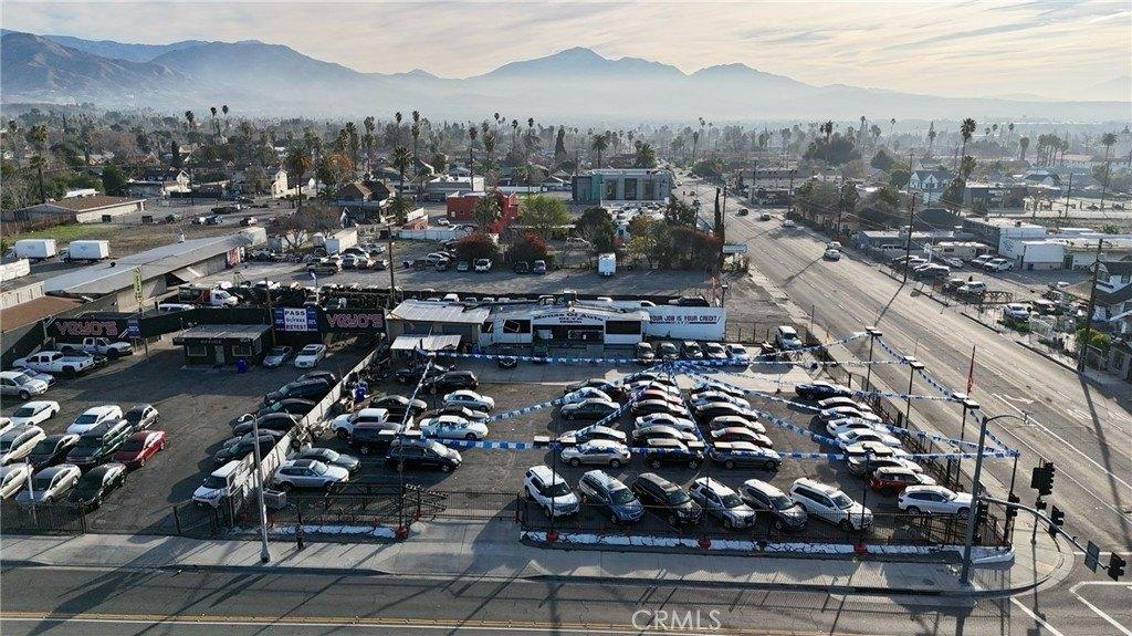 Property Image for 901 N E Street