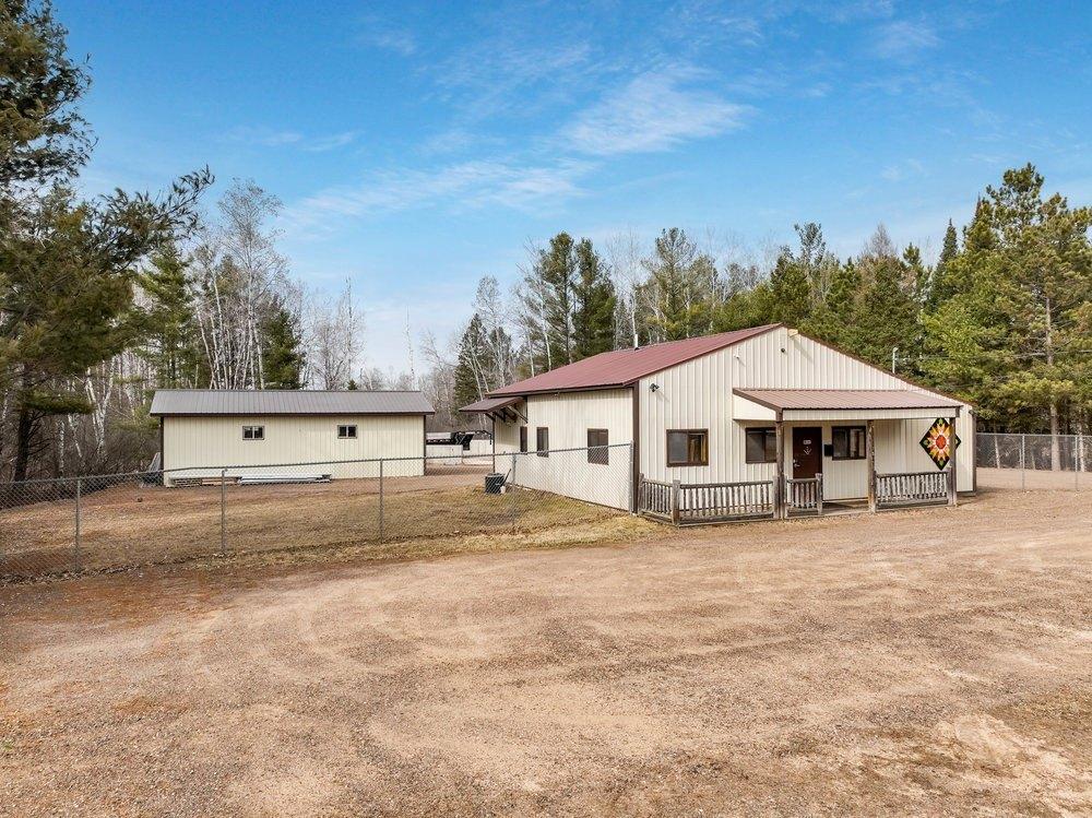 Property Image for 750 W Arthur Avenue