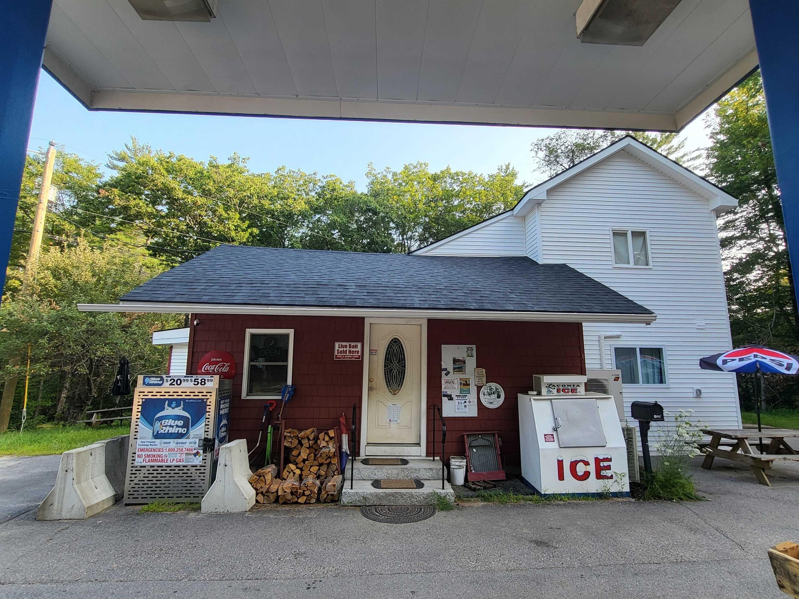 Property Image for 1004 Bearcamp Highway