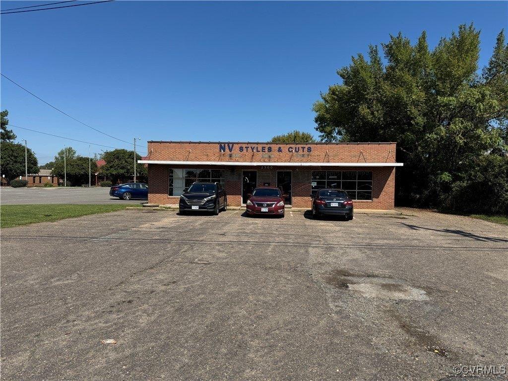 Property Image for 2900 Williamsburg Road