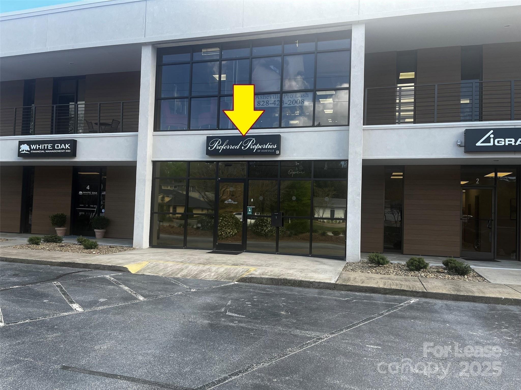 Property Image for 1270 Hendersonville Road 3