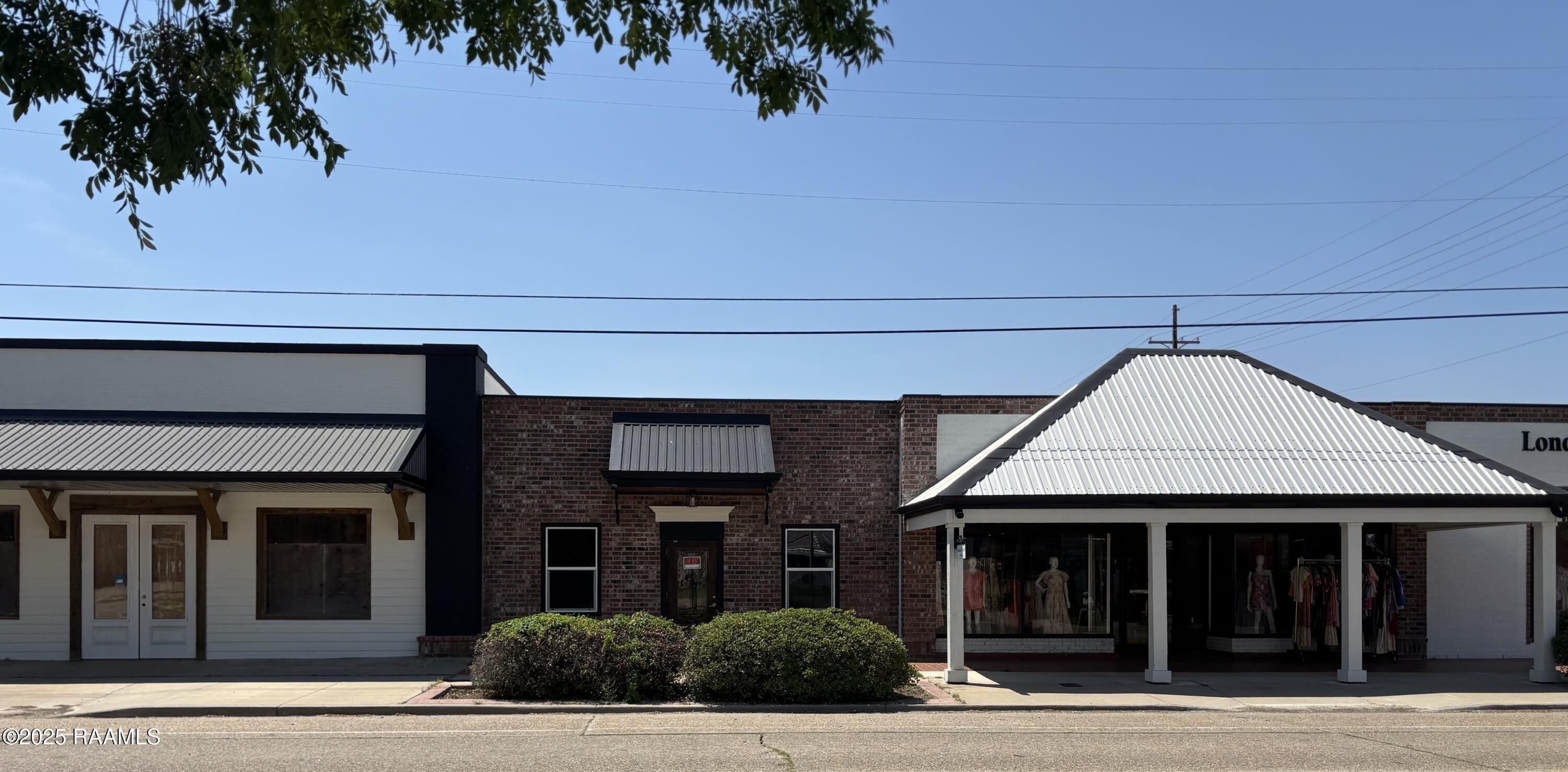 Property Image for 111 N Adams Avenue