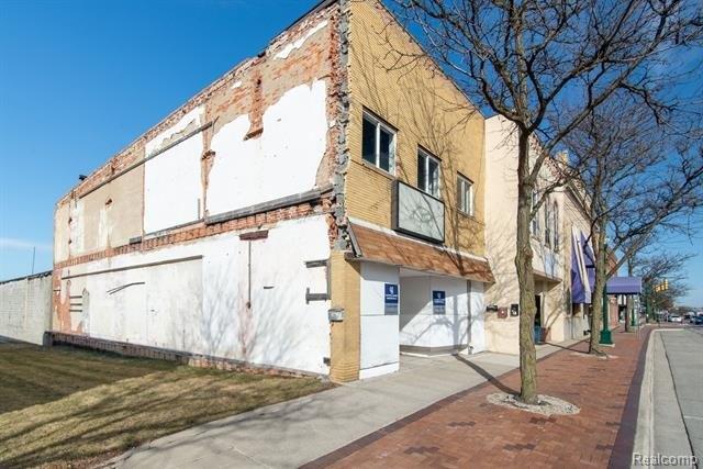 Property Image for 35128 W MICHIGAN Avenue