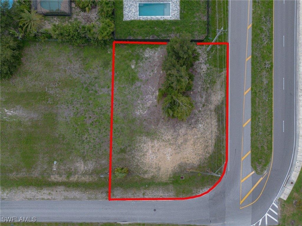 Property Image for 801 SW 2nd Terrace