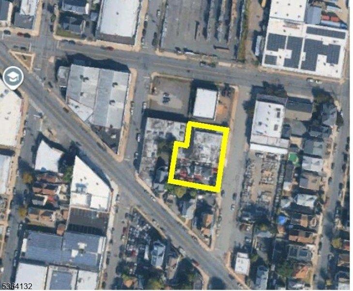 Property Image for 862-868 E 26Th St