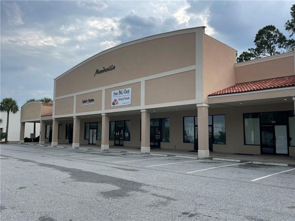 Property Image for 125 Shoppers Way 127