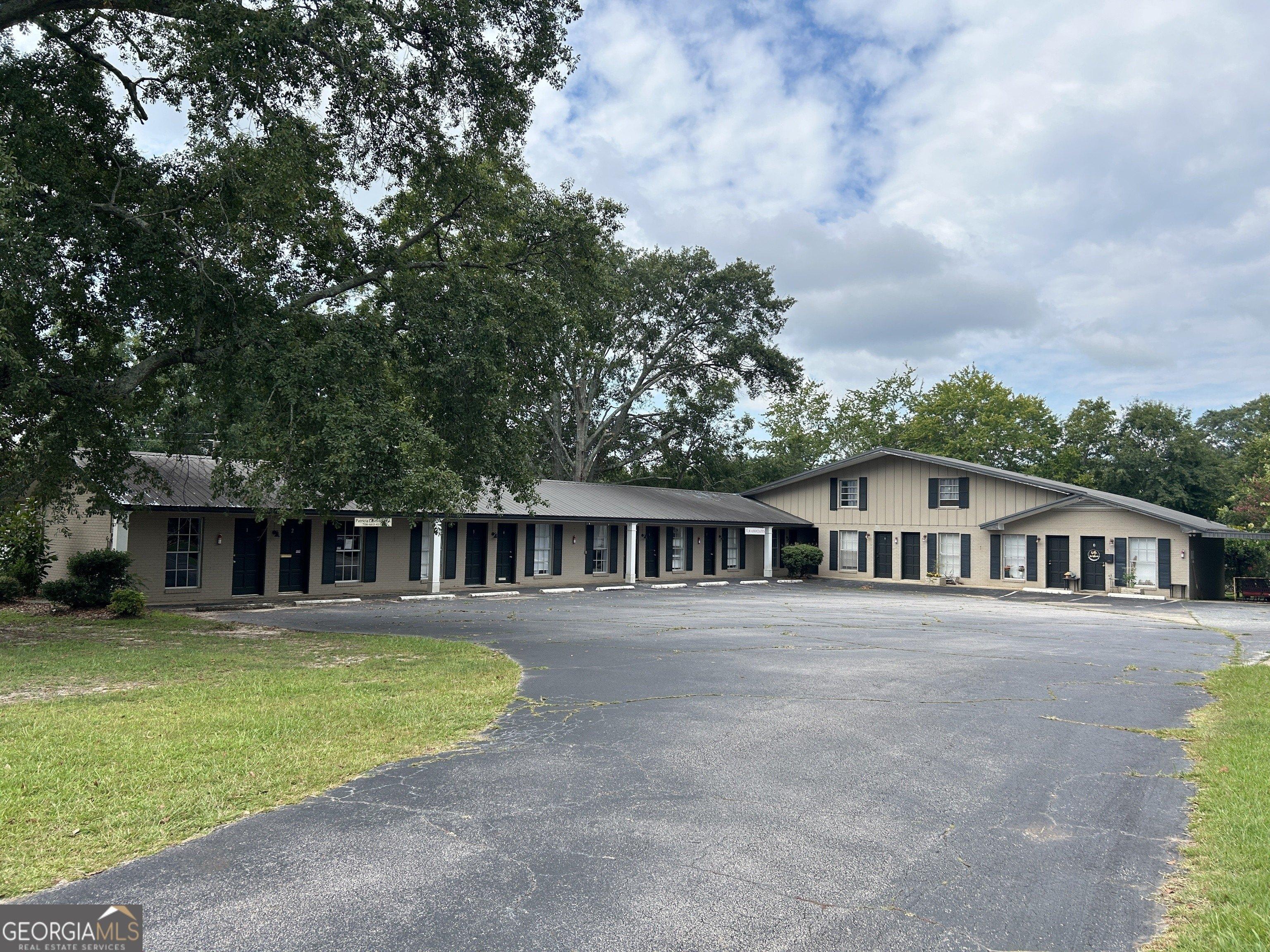 Property Image for 128 S Main UNIT 01