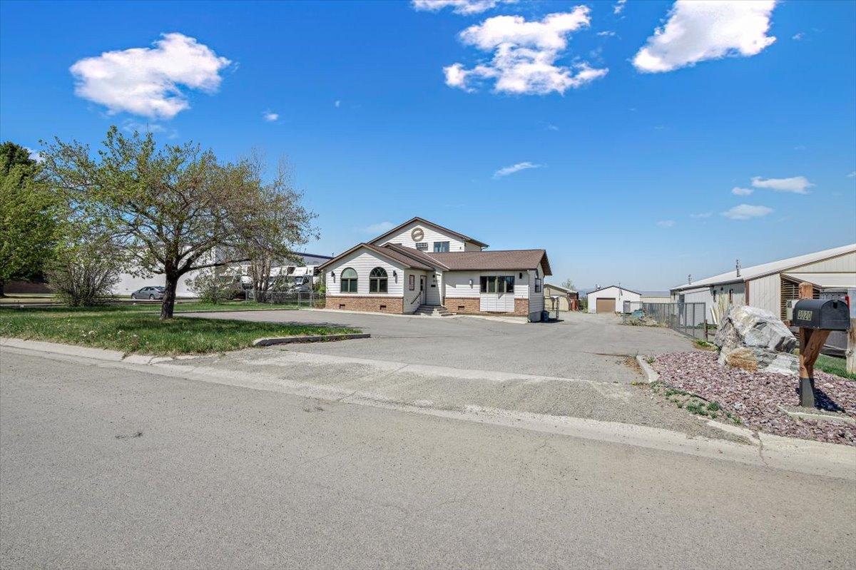 Property Image for 3020 E Lyndale Avenue