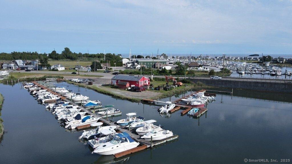 Property Image for 314 Boston Post Road