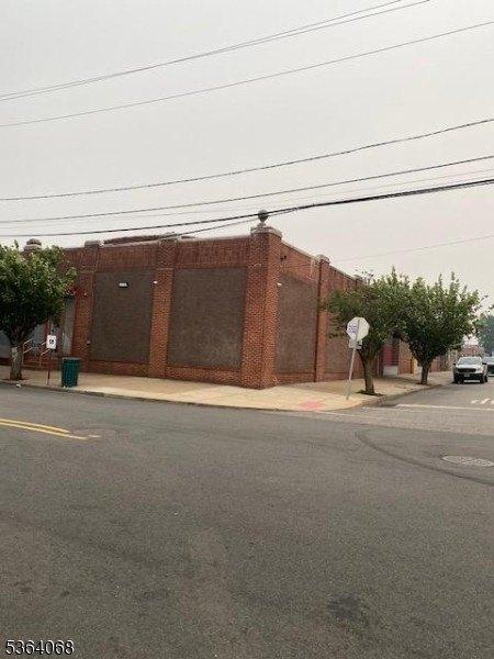Property Image for 128 19Th Ave