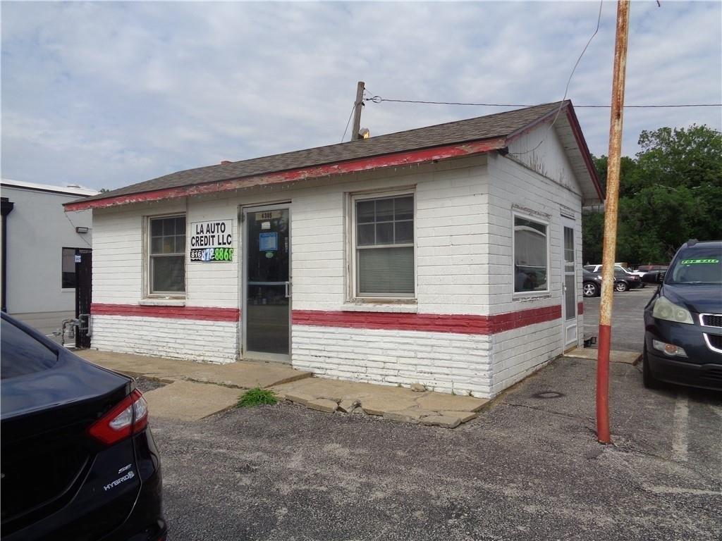 Property Image for 4305 NW Gateway Avenue