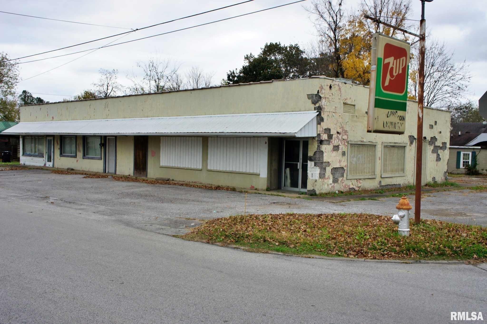 Property Image for 716 W 19TH Street