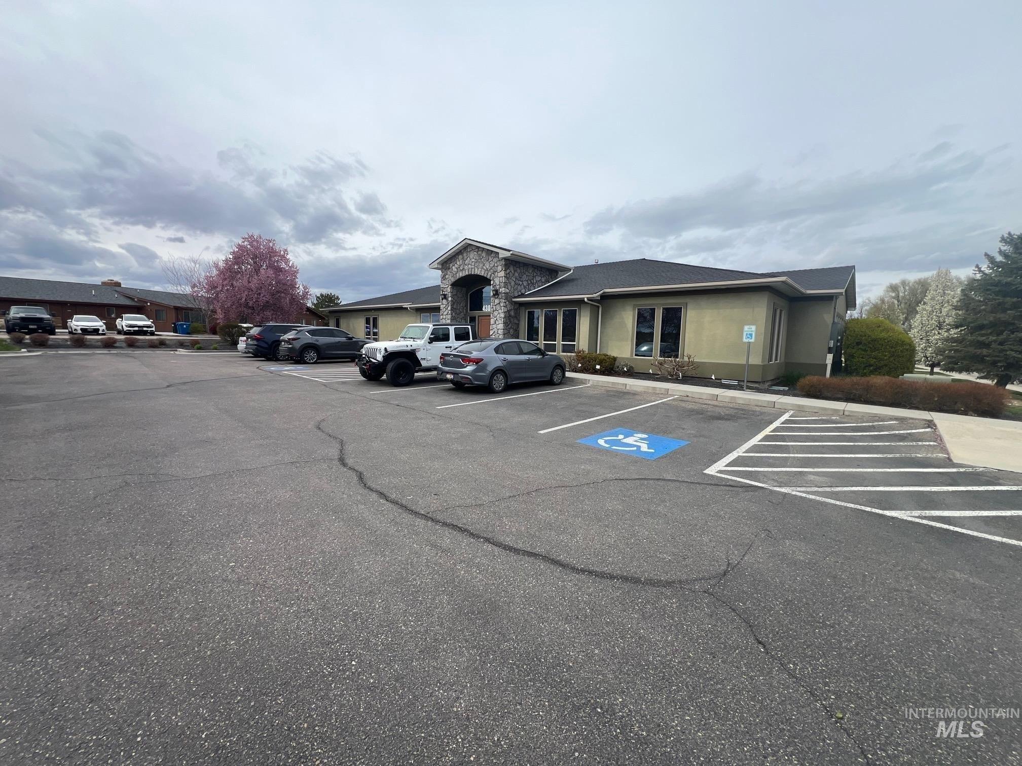Property Image for 430 W Iowa Avenue