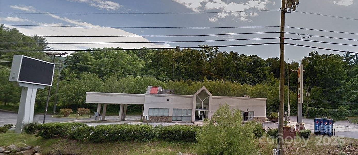Property Image for 199 Charlotte Highway