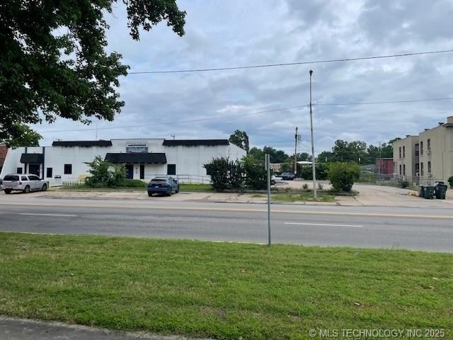Property Image for 814 W Okmulgee Avenue