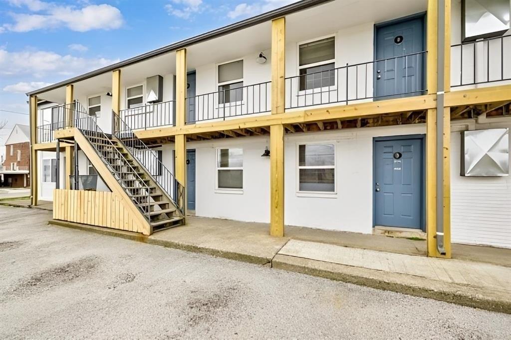 Property Image for 820 E 14th St.