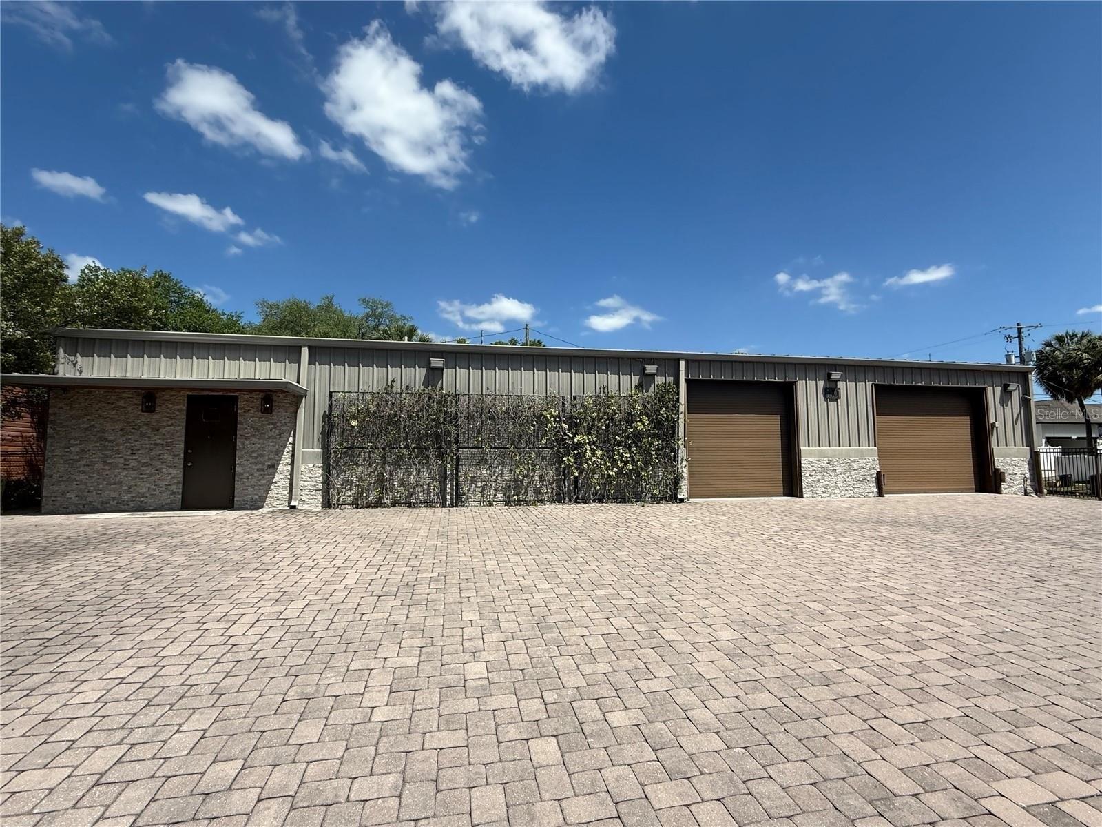 Property Image for 2101 W Cypress Street