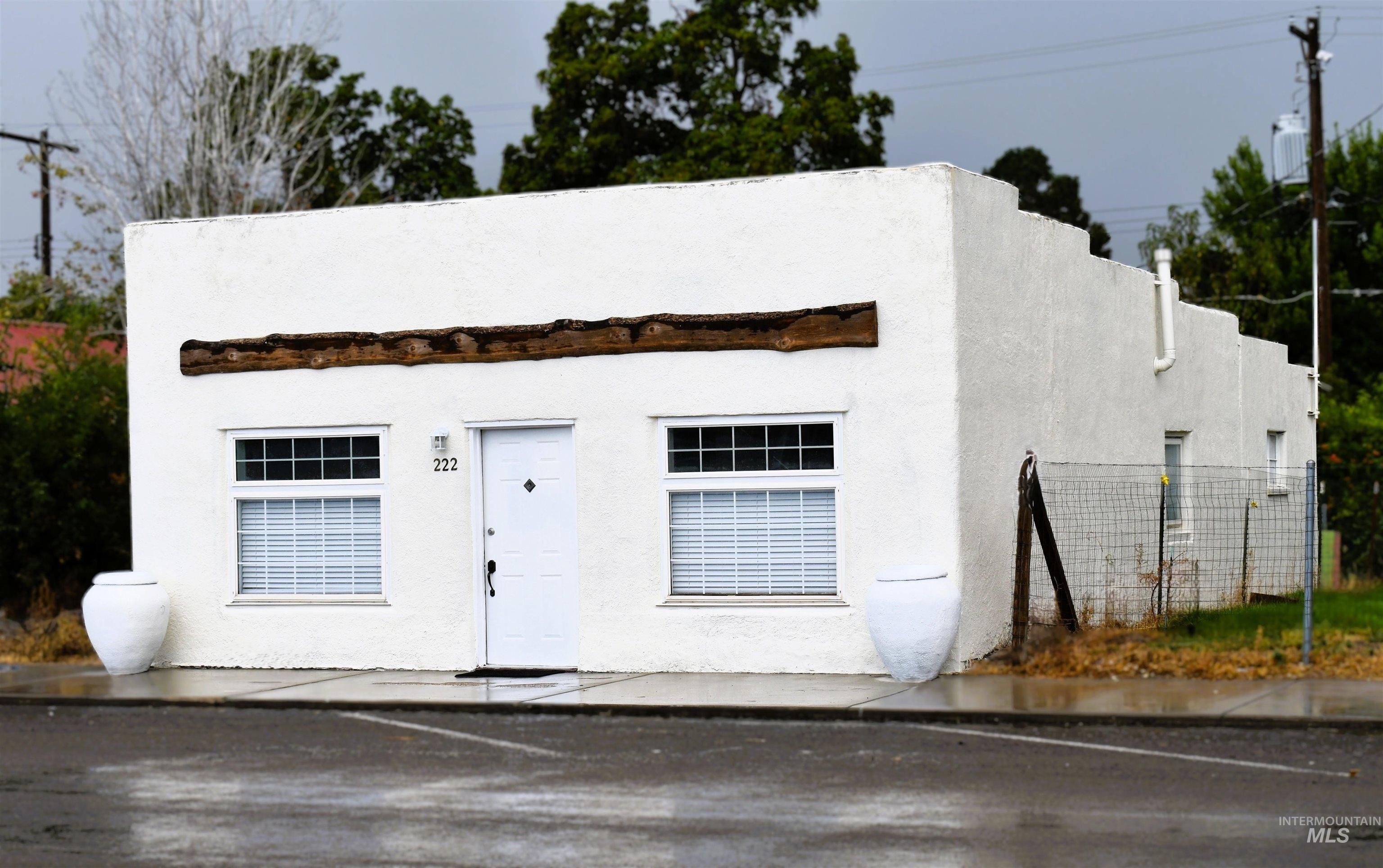 Property Image for 222 W Idaho Ave
