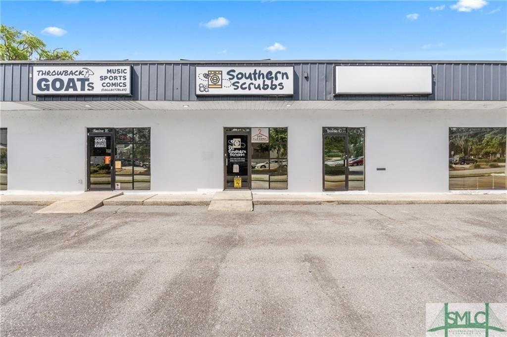 Property Image for 6409 Abercorn Street D1