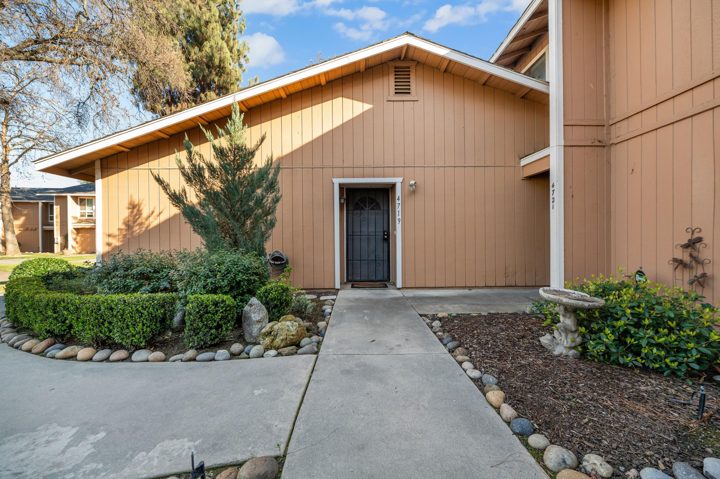 4719 W School Avenue, Visalia, CA 93291 MLS 227935 CENTURY 21