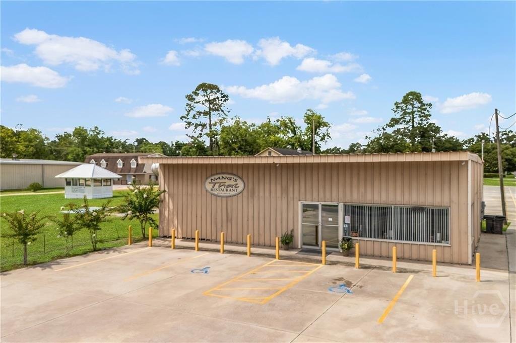 Property Image for 697 W Cherry Street