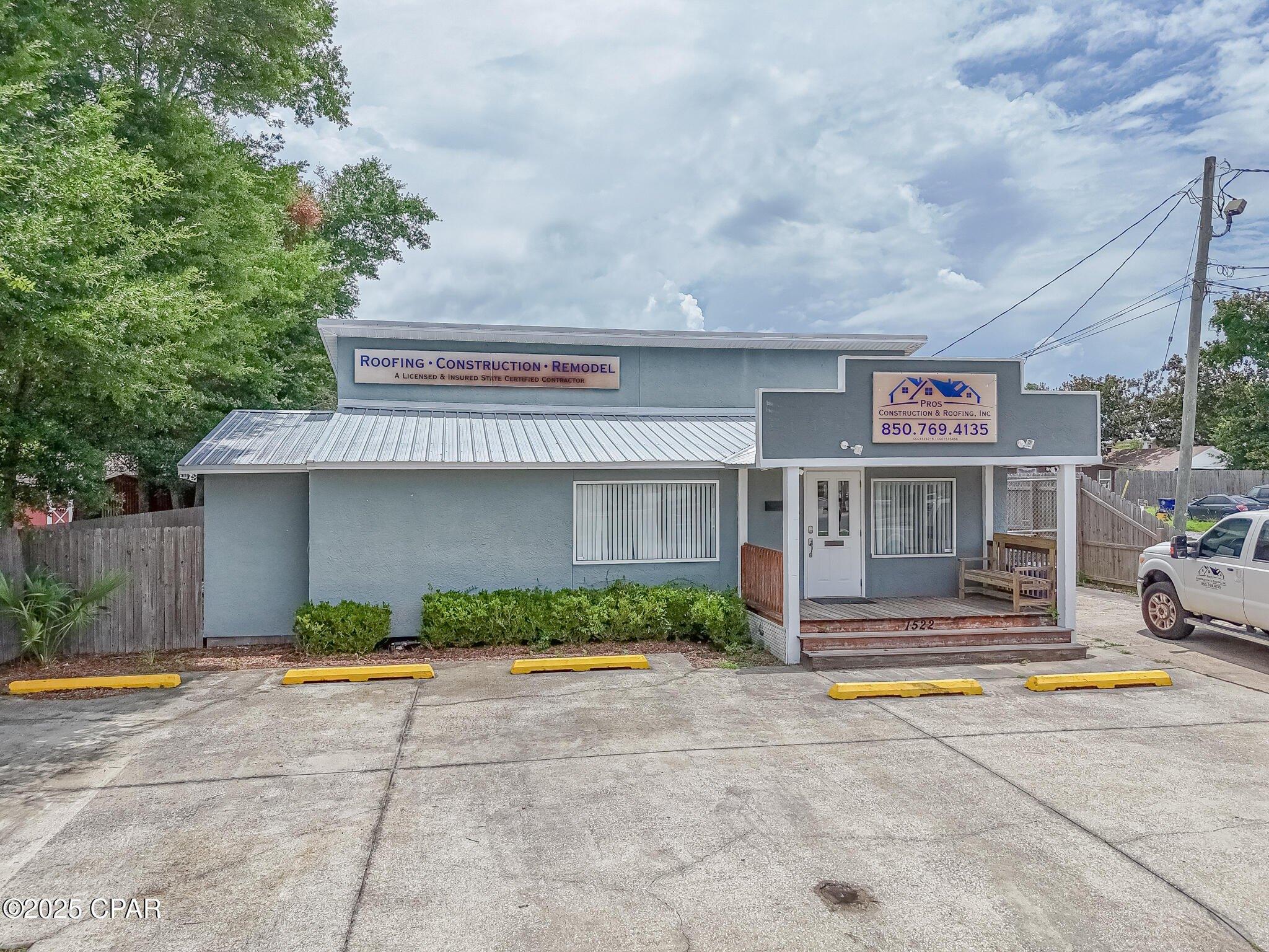 Property Image for 1522 Chestnut Avenue