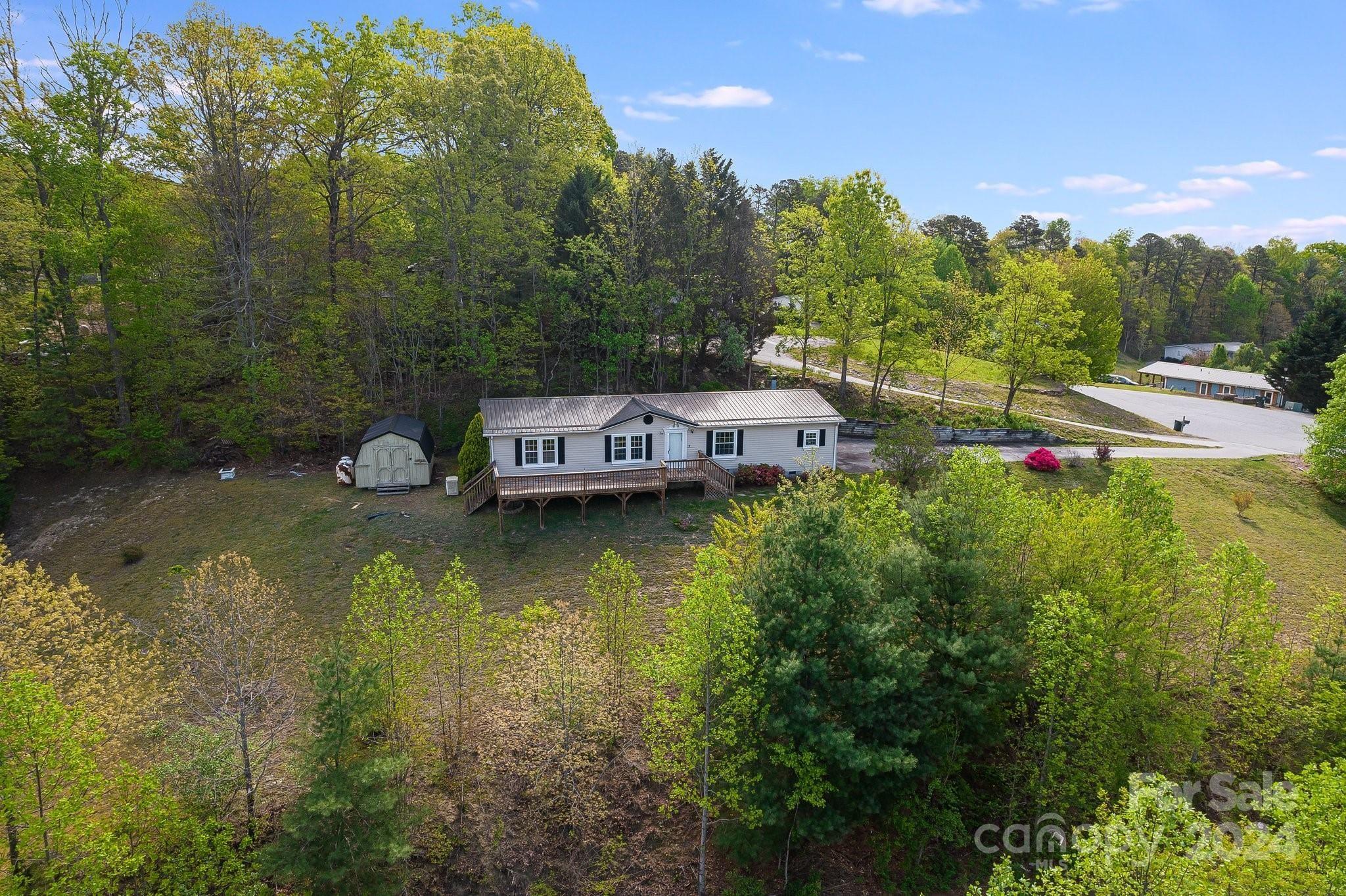 Property Image for 218 Sandy Creek Court