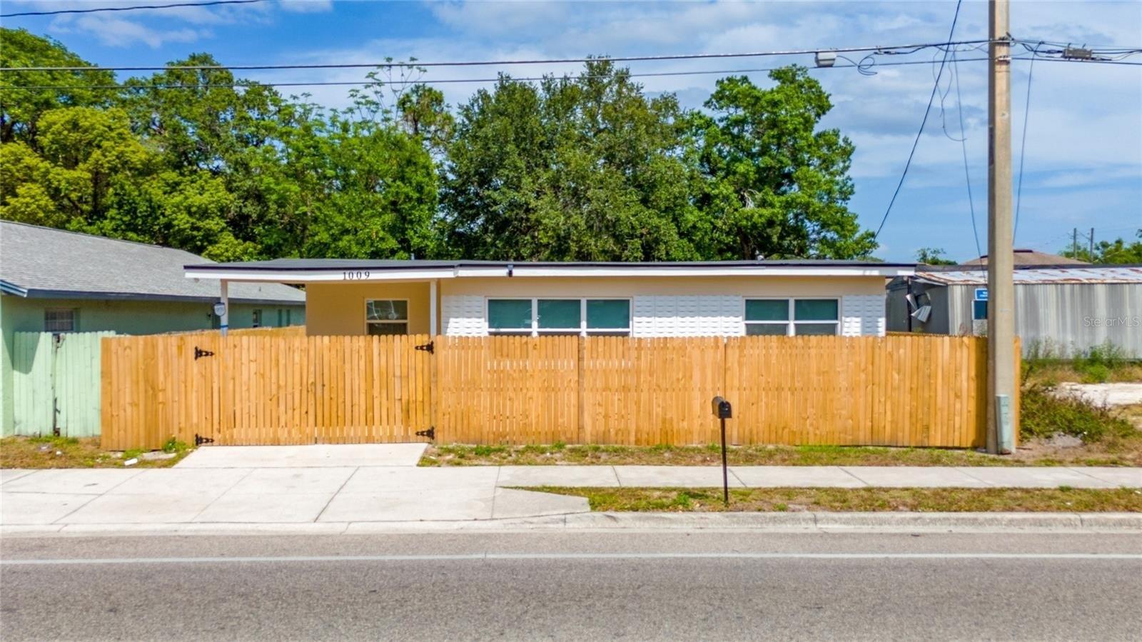Property Image for 1009 S Ivey Lane