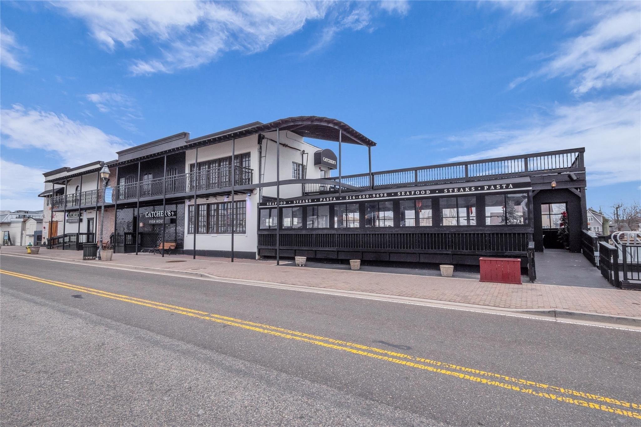 Property Image for 301 Woodcleft Avenue