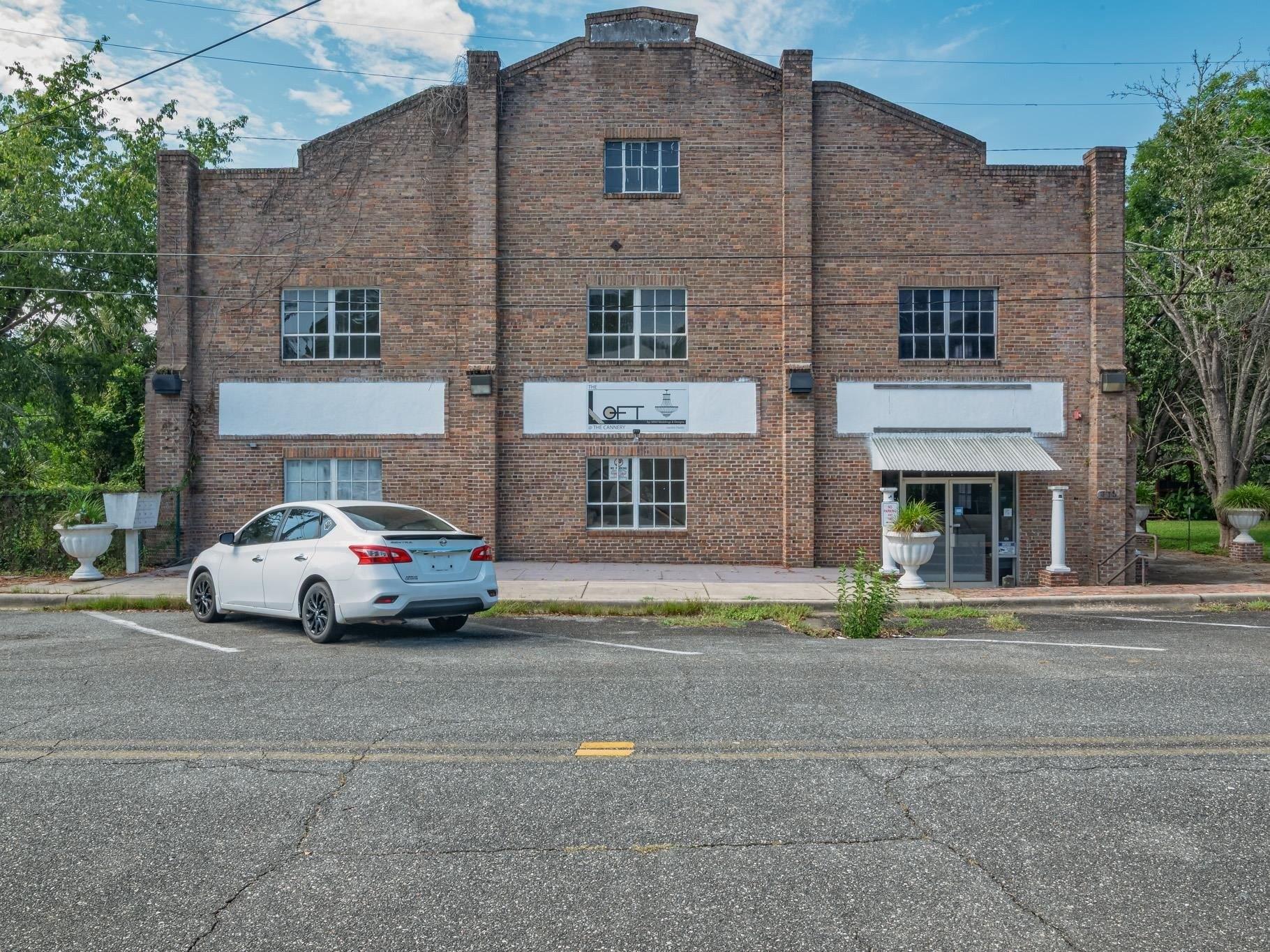 Property Image for 110 E 9th Avenue