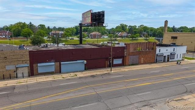 Property Image for 14320 Harper Avenue