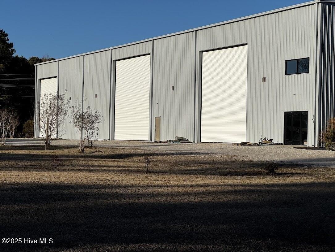 Property Image for 301 Facility Drive