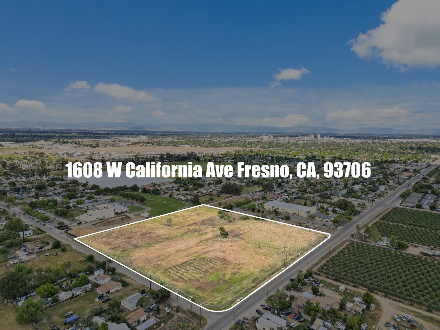 Property Image for 1608 California Avenue W