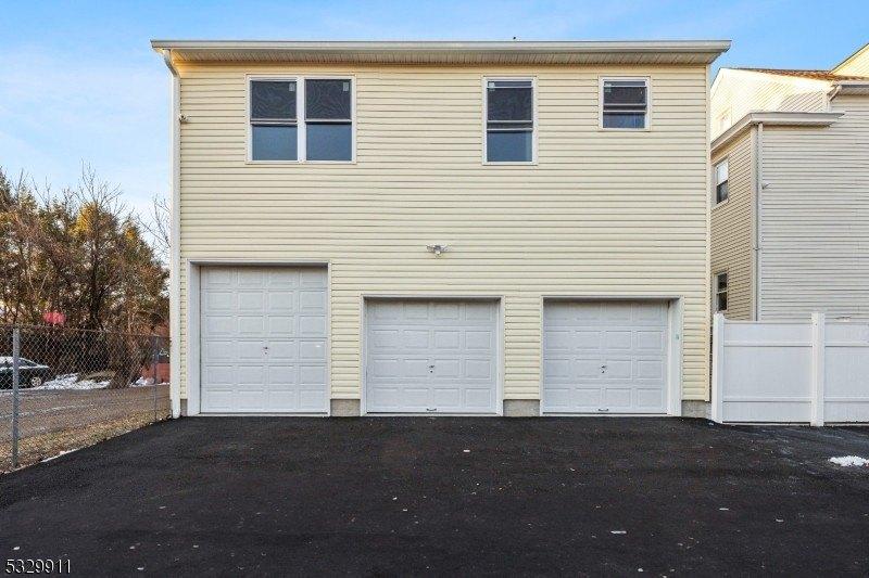 Property Image for 357 W Clinton St