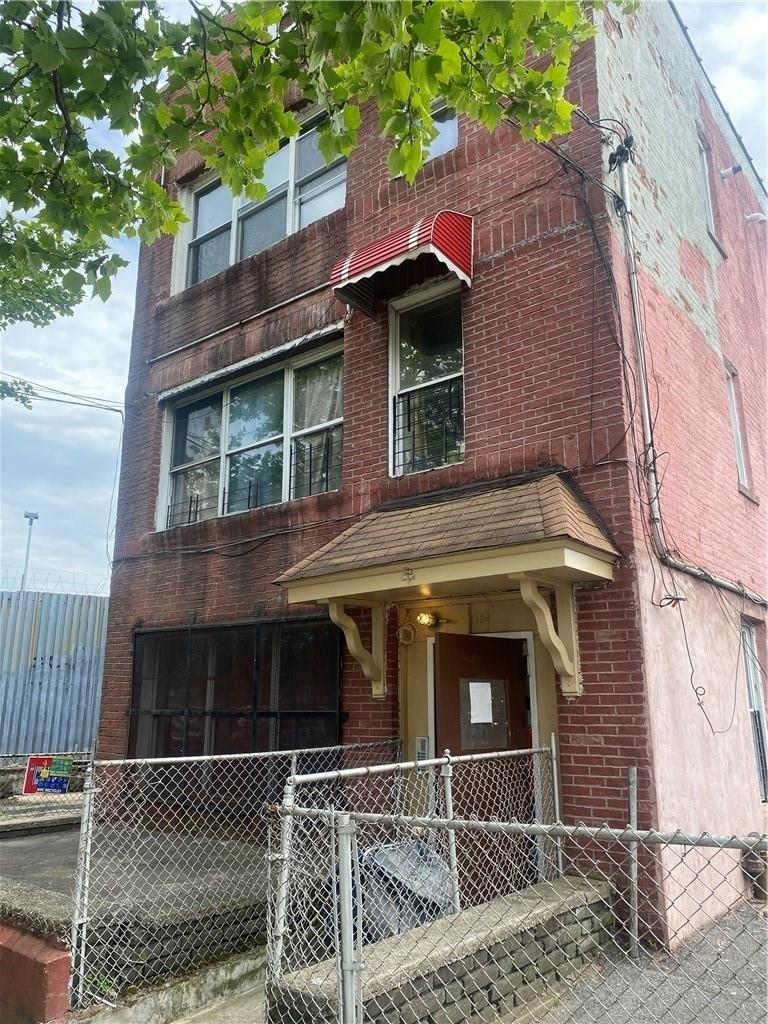 Property Image for 1154 E 212th Street