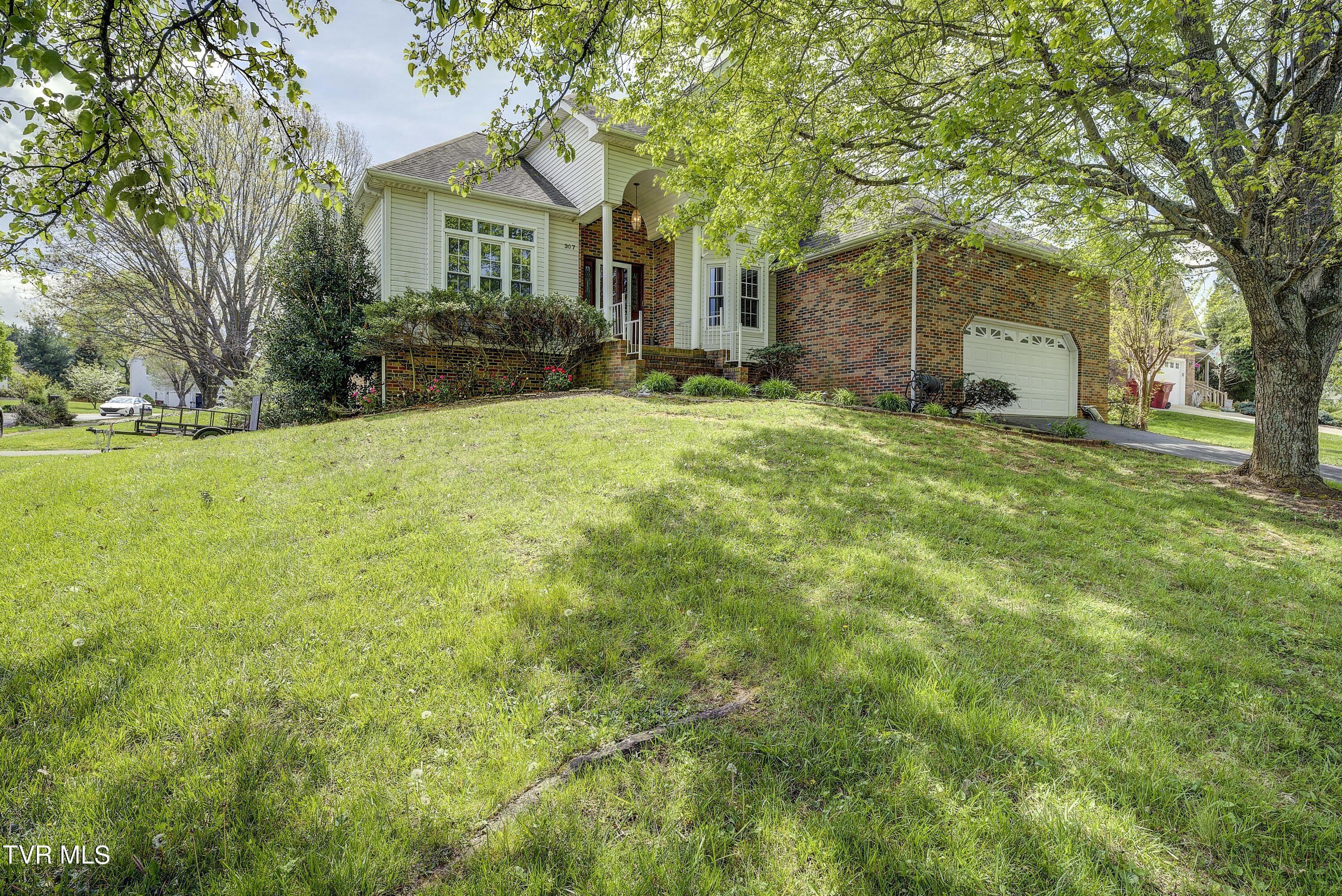 Property Image for 307 Shawnee Drive