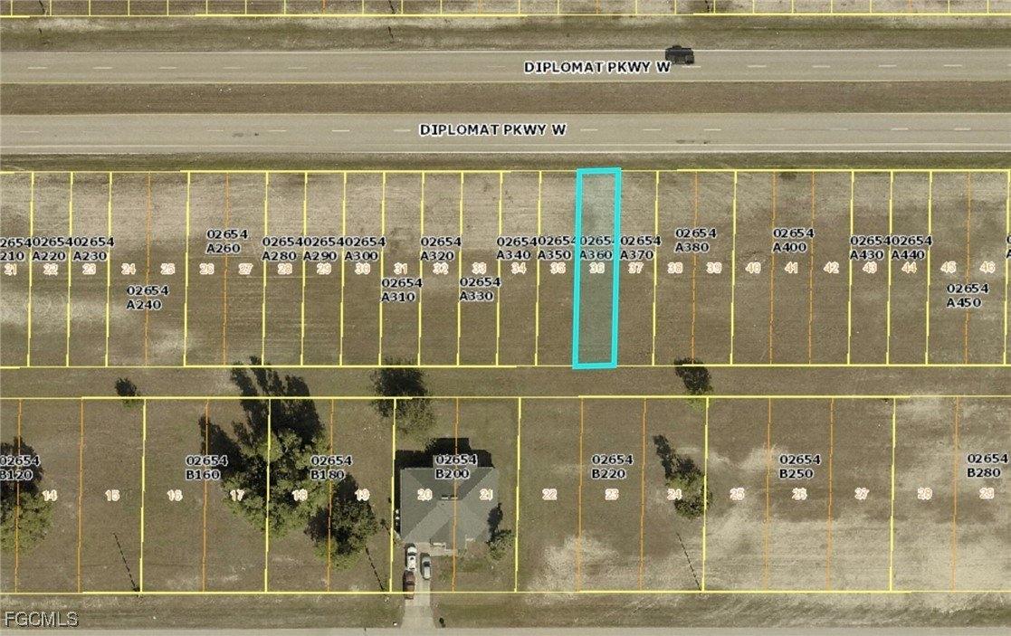Property Image for 622 Diplomat Parkway W