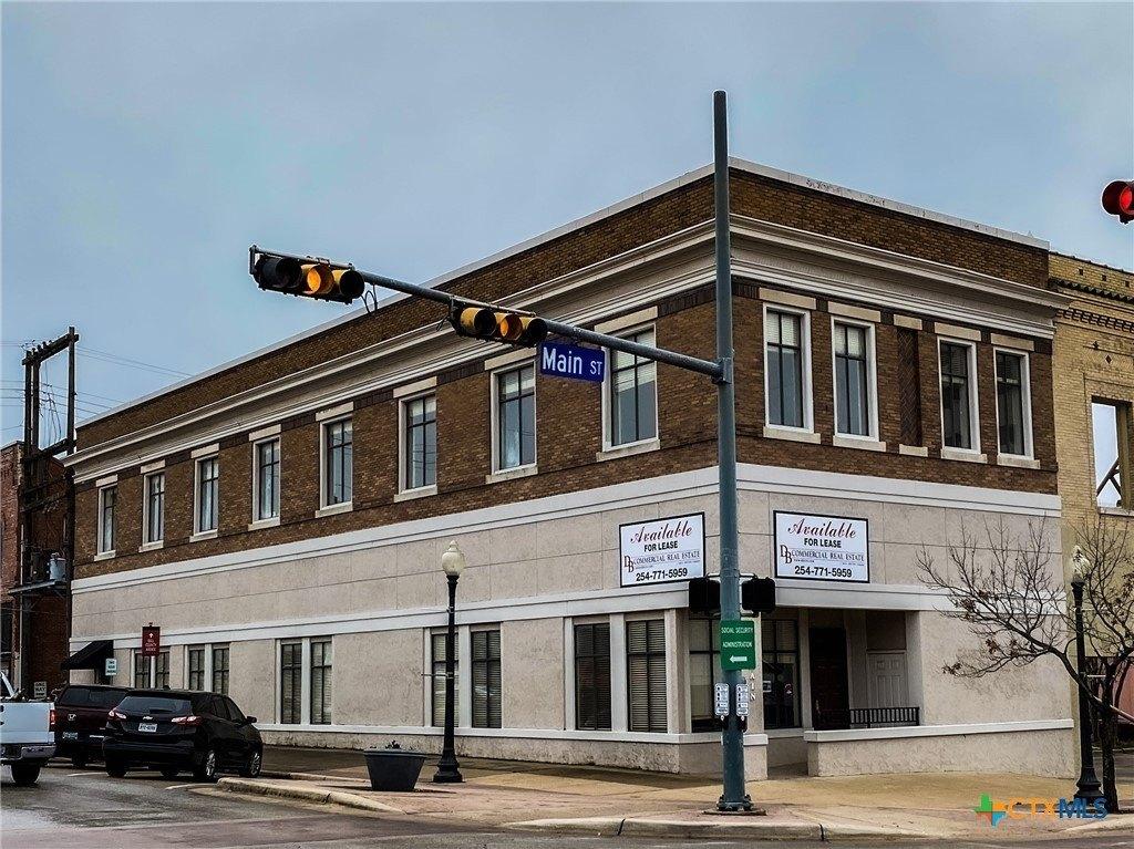 Property Image for 1 E Central Avenue