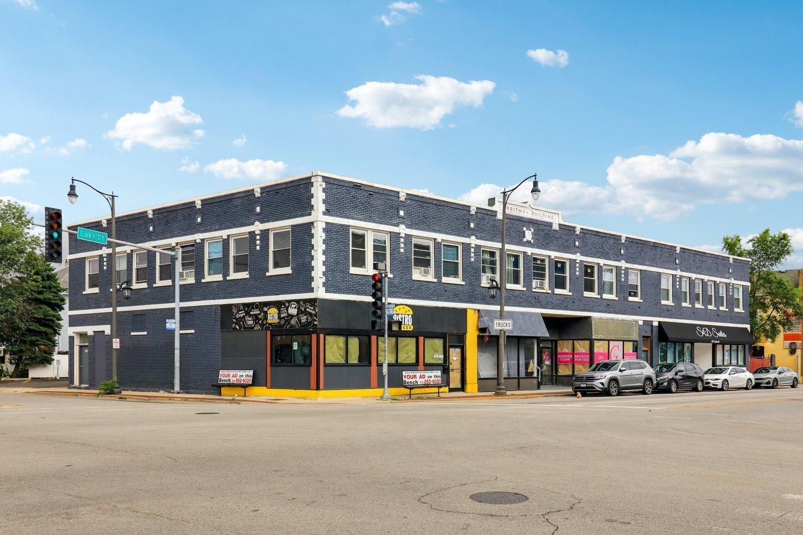 Property Image for 421 LAKE Street