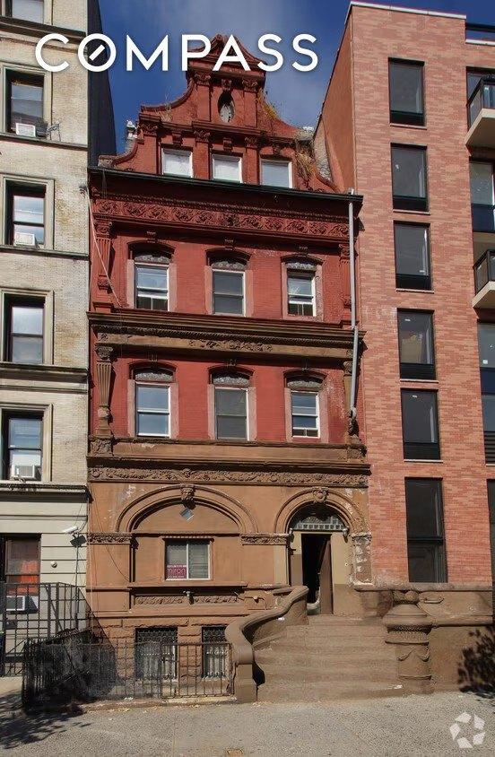 Property Image for 2064 Fifth Avenue