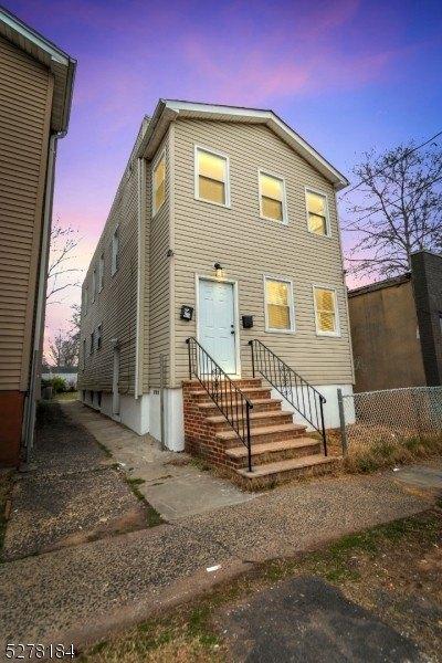 Property Image for 162 Tremont Ave 2