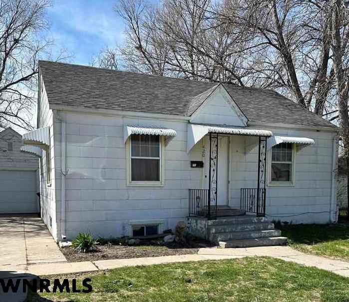 Property Image for 420 W 17th Street