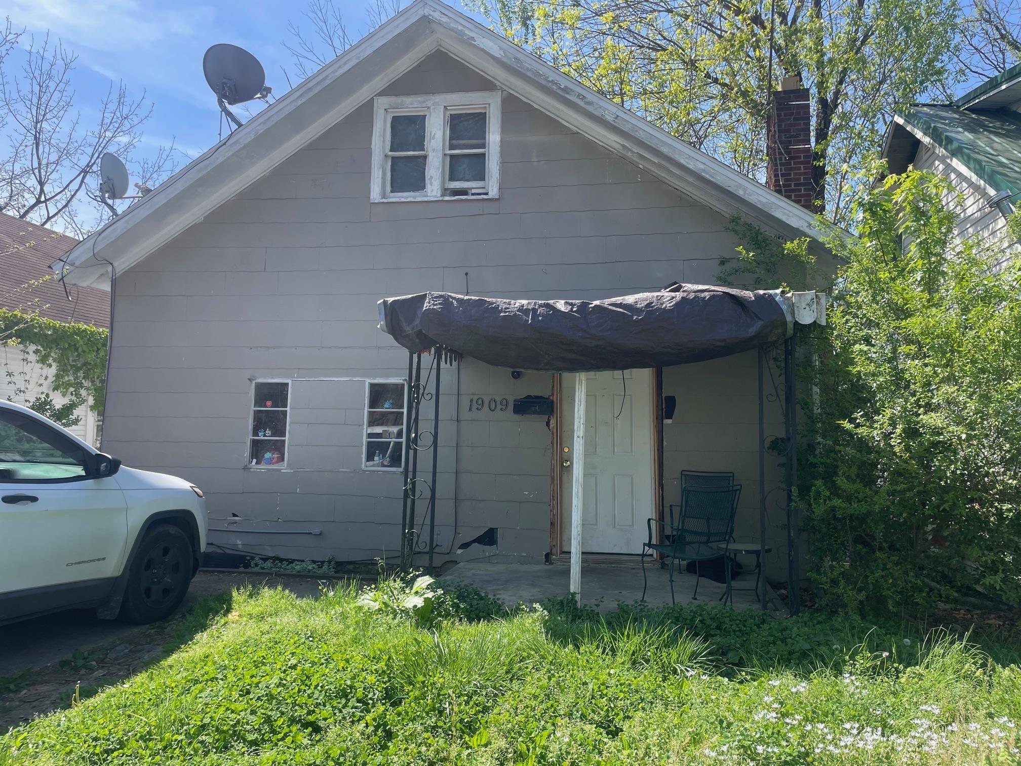 Property Image for 1909 Bungalow Avenue