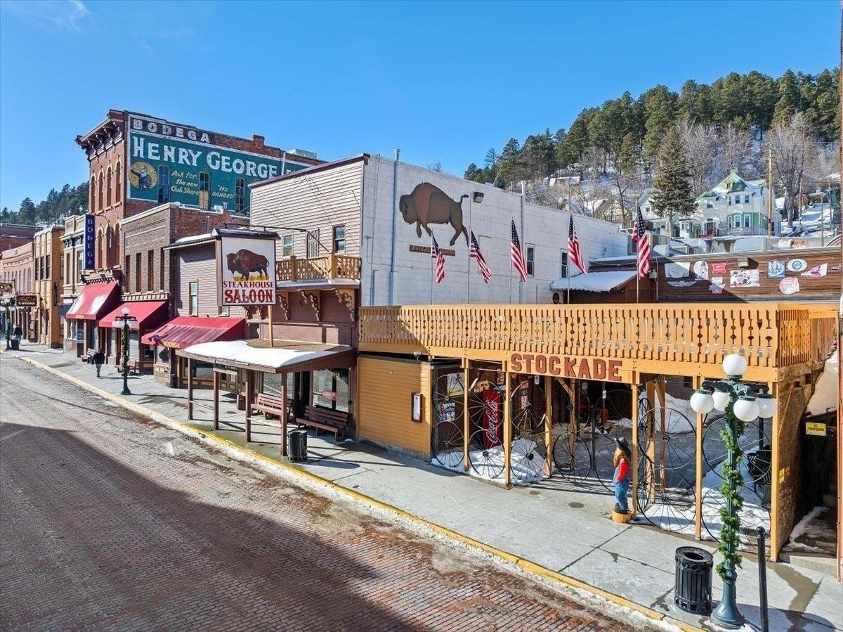 Property Image for 658 Main Street