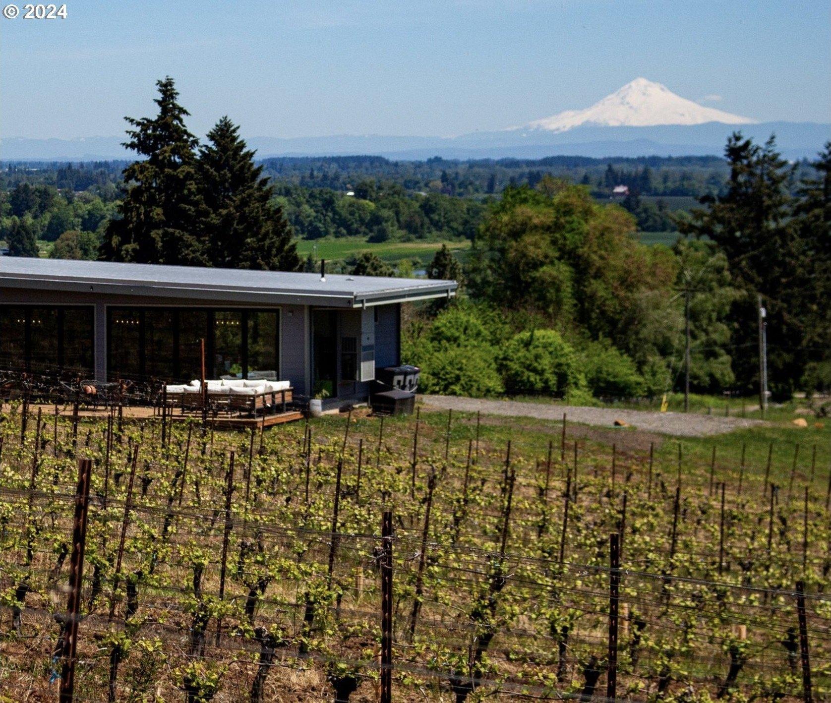 Property Image for 11880 Se Eola Hills Rd