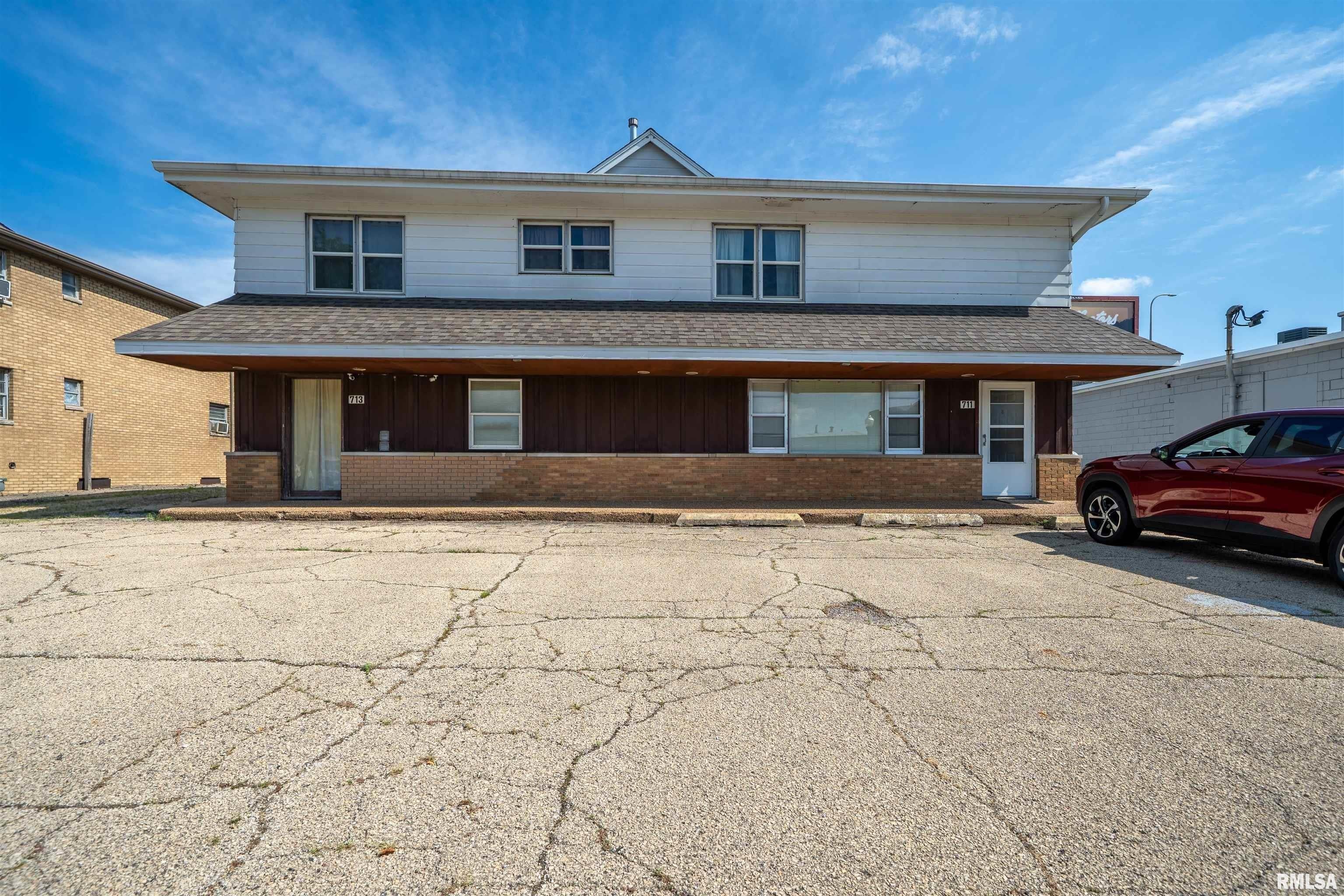 Property Image for 711 W RIDGE Road