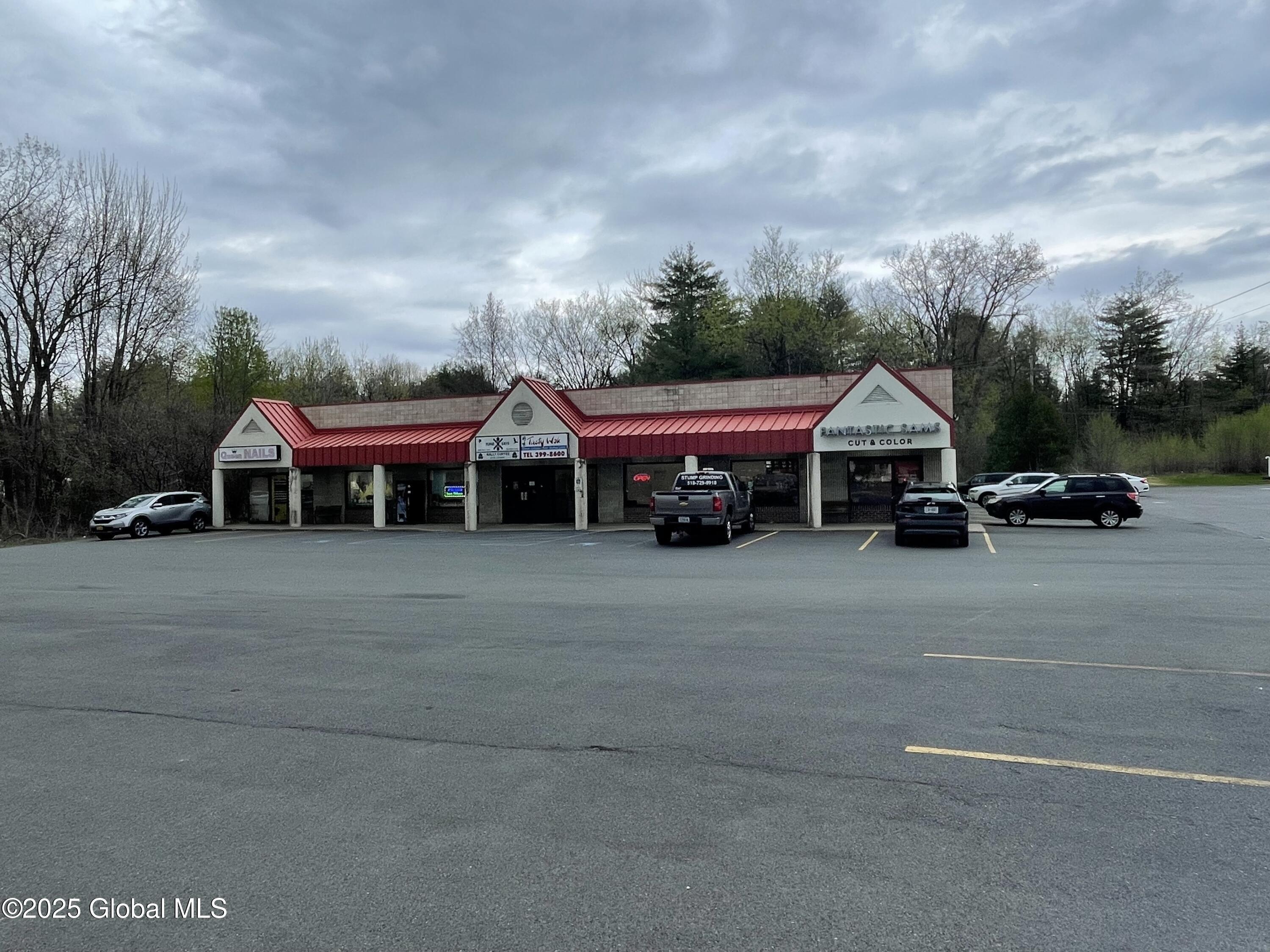 Property Image for 272 Saratoga Road