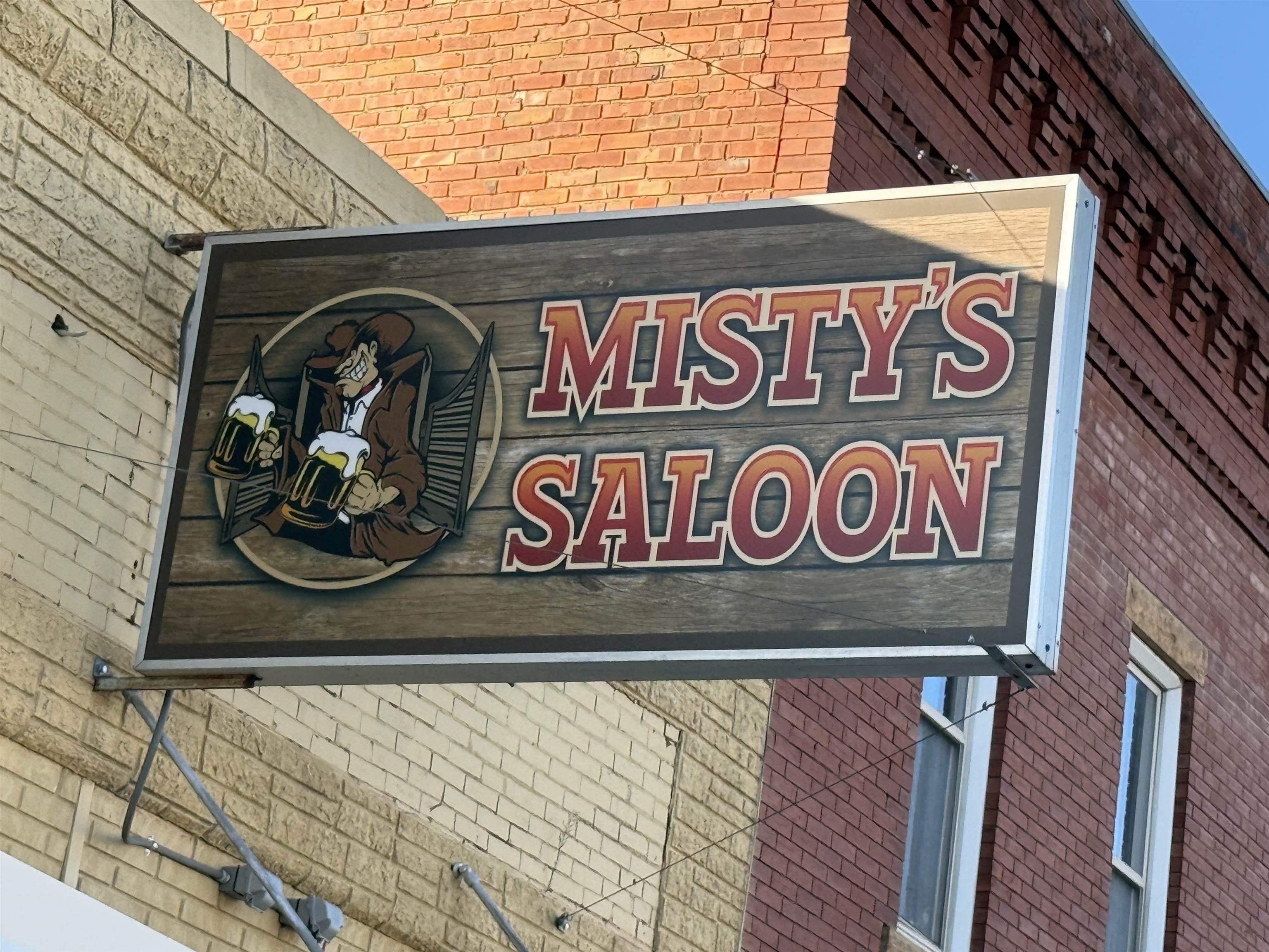 Property Image for 107 N Broadway St